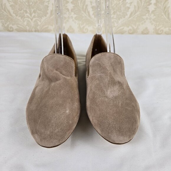 J Crew Outlet Size 9 Cream Taupe Suede Slip On Flats Amond Toe NWOT - Picture 2 of 12